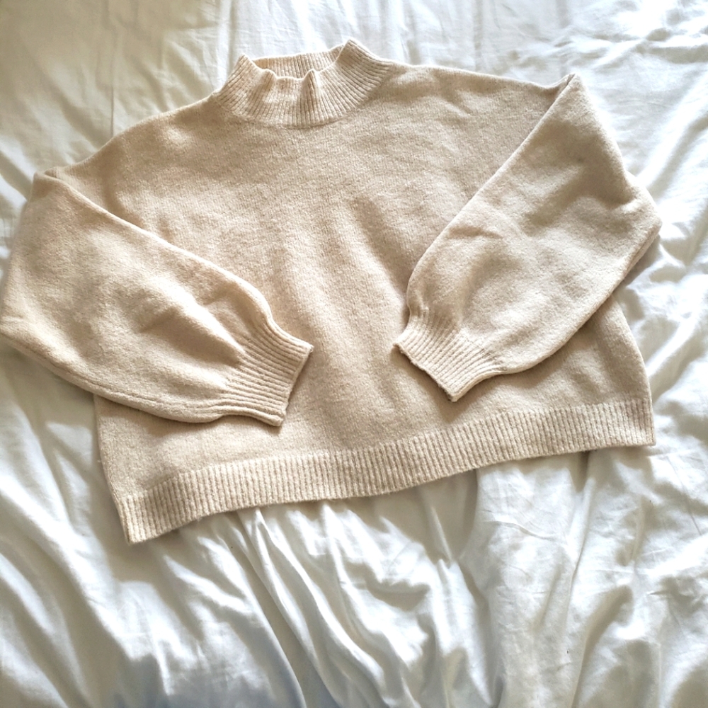 Crescent mock neck knit small cream
